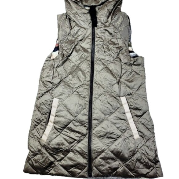 Lululemon Women's Cashew Coast Camo Butter The Fluffiest Puffer Vest Size 4 - Picture 1 of 7